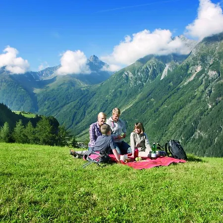 Oetztalblick Apartment Langenfeld